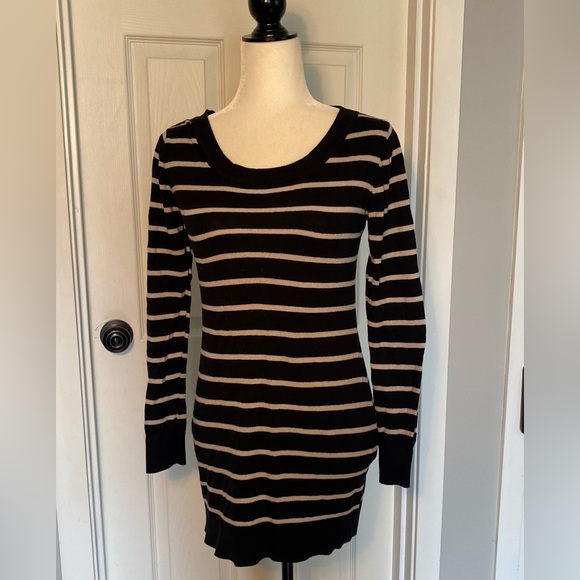 Black & White Striped Sweater Dress - Picture 2 of 7